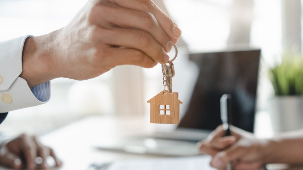 Comment choisir une SCPI étrangère pour sécuriser ses revenus ?