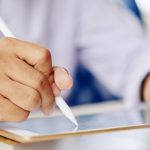 Pourquoi choisir la signature électronique : avantages et raisons de l’utiliser au quotidien